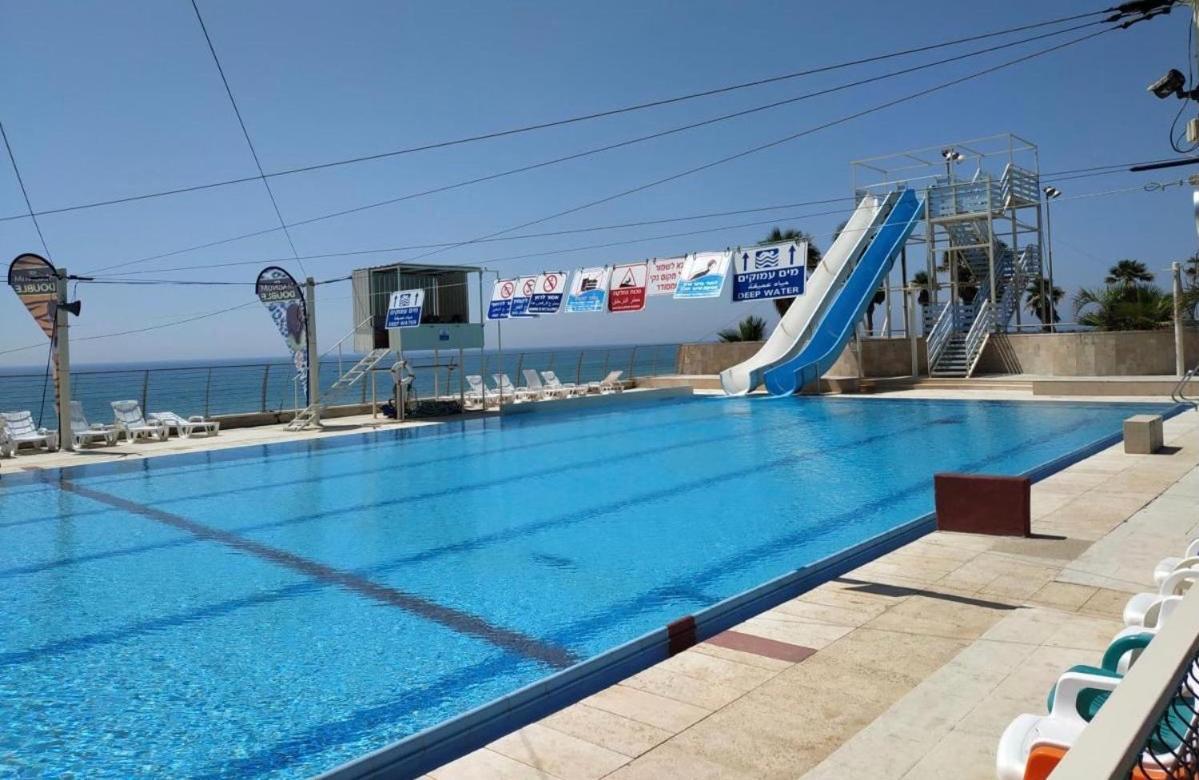Aparthotel Almog Tower Haifa Esterno foto