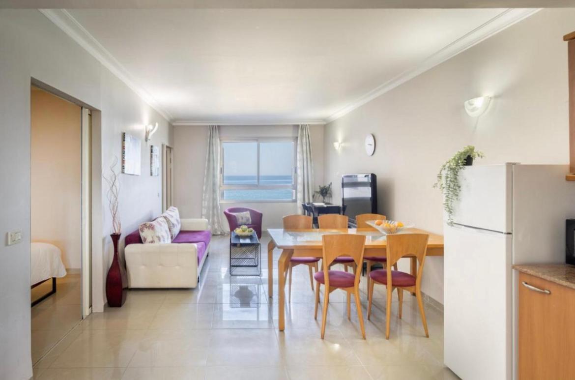 Aparthotel Almog Tower Haifa Esterno foto