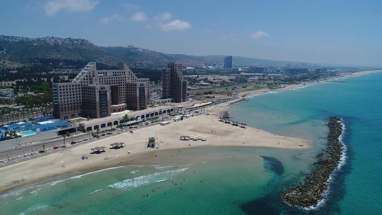 Aparthotel Almog Tower Haifa Esterno foto