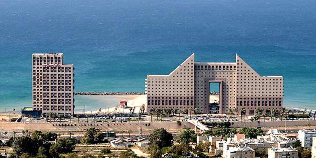 Aparthotel Almog Tower Haifa Esterno foto